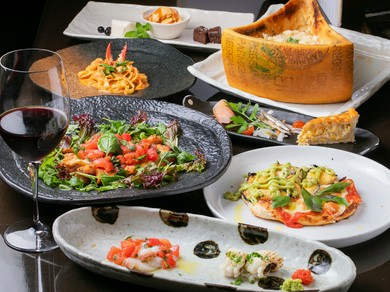 オーナー自ら厳選したワイン