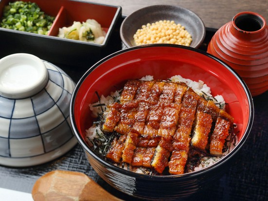 名古屋丸八食堂 名駅 郷土料理 ヒトサラ