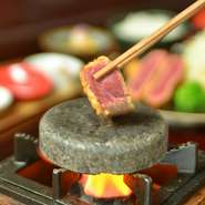 新しい季節を迎える神楽坂で、旬の彩り料理を堪能できる和らくならではのおすすめコースをご用意いたします