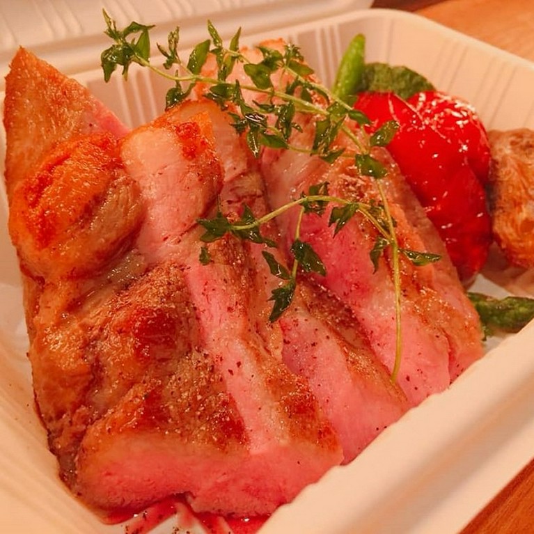 テイクアウト始めました！ぶーみんVINUMの味をご自宅で堪能！