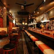 さまざまなシーンに合わせて座席をご用意いたします。デートにも最適です。