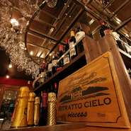 代々木上原駅より徒歩30秒と好立地！楽しいひと時をお過ごしください！