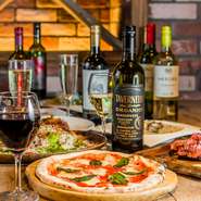 コース料理やお酒の種類が豊富！時間無制限飲み放題もご用意しております。店内は明るく落ち着いた雰囲気で、女子会に最適です。