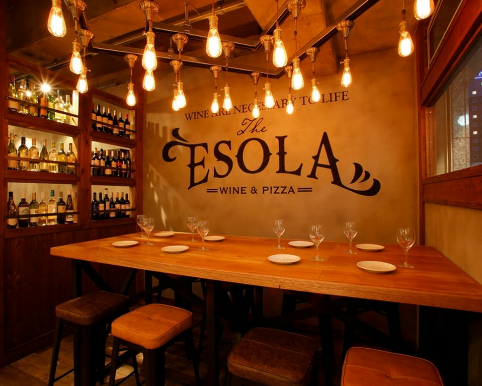 オシャレな空間で楽しいひと時を