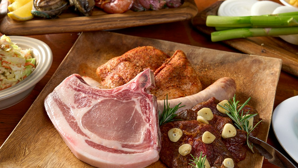 バラエティー豊かな食材を堪能できる『ターフ＆サーフBBQコース（2時間制）』