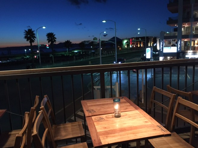 テラス席がある