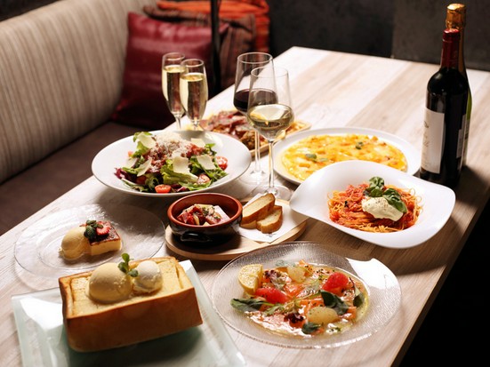 Kingyo 豊橋 居酒屋 ヒトサラ Kingyo 豊橋 居酒屋 ヒトサラ