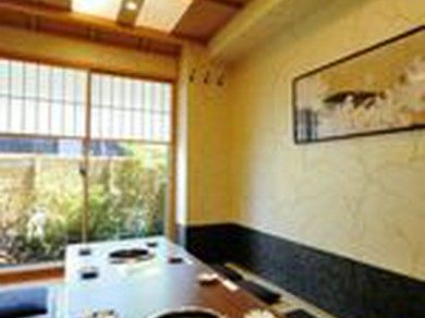 衛生対策について十分に注意し、営業しております