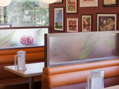 衛生対策について十分に注意し、営業しております