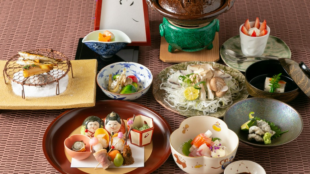 大切な記念日にオススメ。季節の八寸や、お造り、焼き物など全11品『近江の極懐石』