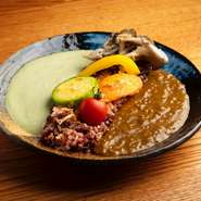 和風レッド＆タイ風グリーン　野菜たっぷりこだわり軽井沢カレー