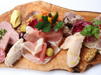 シャルキトリ(お肉の前菜盛合わせ)[2名様用]