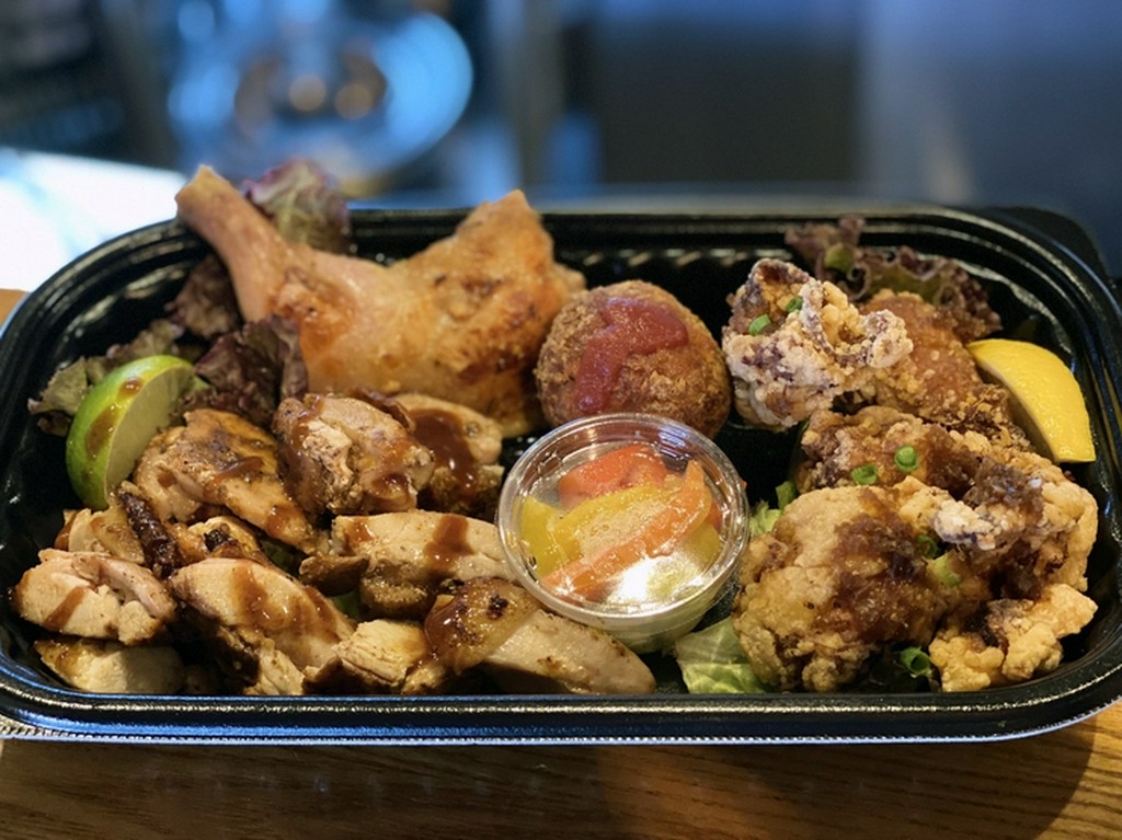 総量６００G　デラックチキンパック