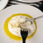 ブッラータ チーズ