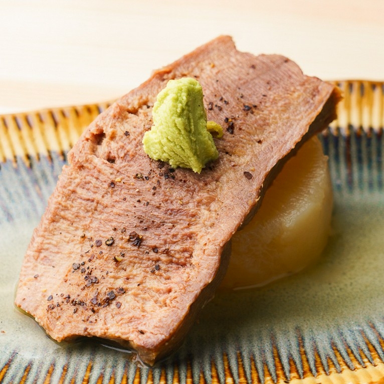 海鮮お刺身＆豚骨おでん、明太もつ鍋など3,300円で食べ飲み放題