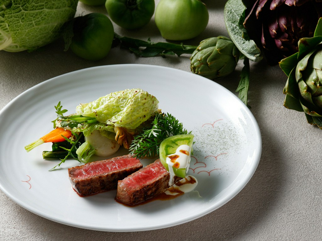 熊本産あか牛の炭火焼 