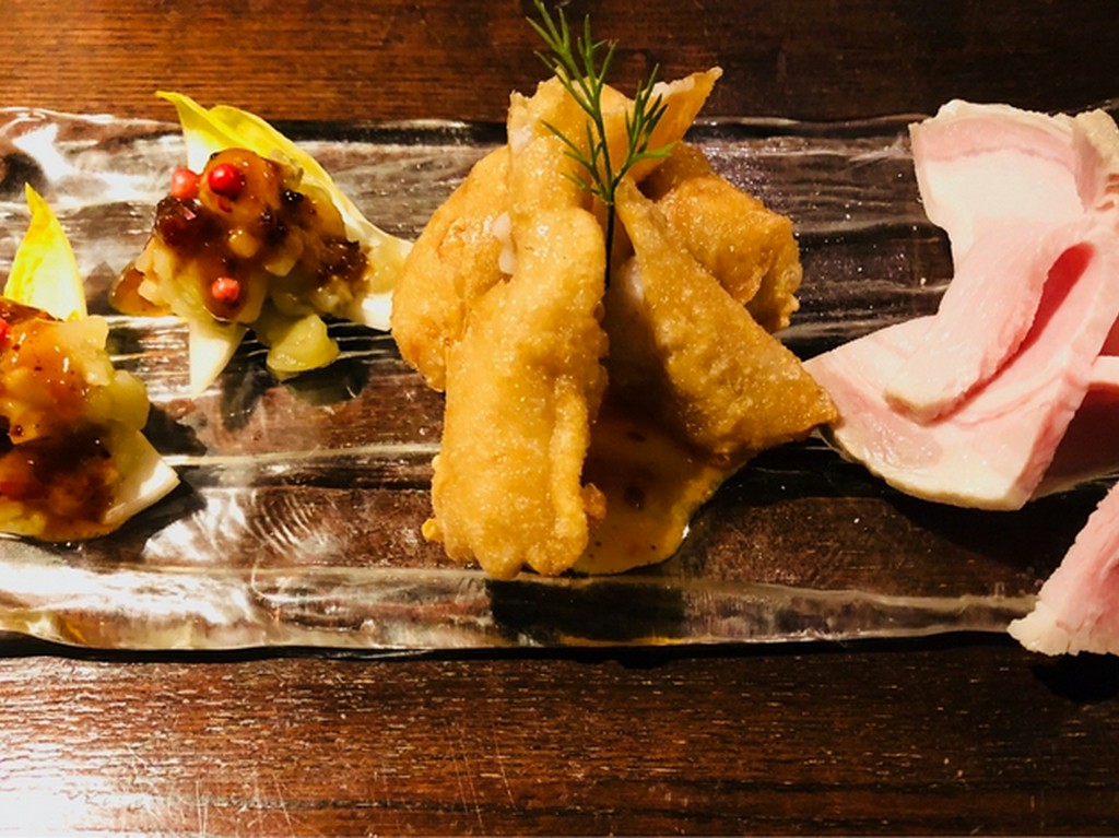 前菜三種　自家製ロースハム　湯葉揚げ　マッシュナス
