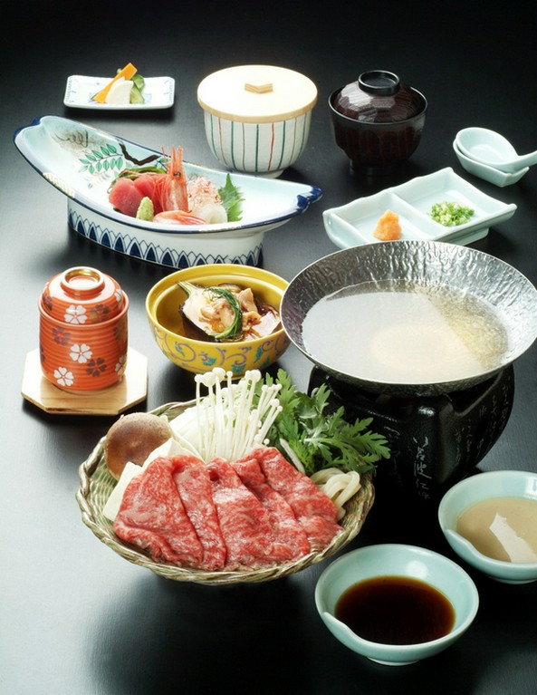  ブランド牛の「前沢牛」を堪能できる贅沢な『前沢牛会席（松）』