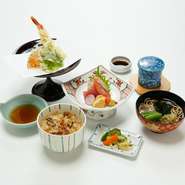 御造り、天婦羅（海老、野菜）、茶碗蒸し、御飯、香物、蕎麦※御飯は白米・五穀米よりお選びいただけます