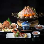 蟹と季節の食材にひと手間掛けた蟹づくし、酒の肴コースです。その日の気分に合わせてお好みのお酒とともにご堪能ください。ご予約希望の場合は、直接当店までお問い合わせください。
