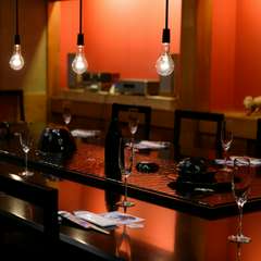 非日常かつオシャレな空間。心地の良い雰囲気の中で祝いの席を