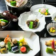 気軽に懐石料理を楽しみたい方に人気のコースです。
コース名の由来は、当店の内装を手掛けたフランス人芸術家Ante Vojnovic氏に敬意を表しています。