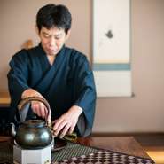 肩ひじ張らずにゆったりくつろげる。そんな空間で“おもてなし”