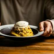 ※土曜祝日のご予約は食材の都合2日前にご予約をお願い致します
※当店はサービス料、テーブルチャージ等は頂きません。
※2名様からお承ります。