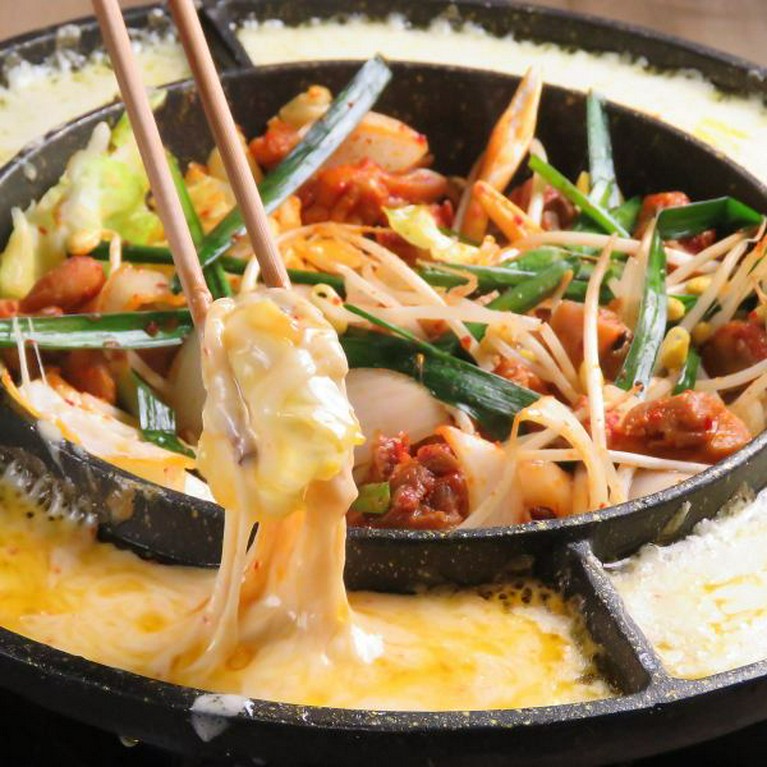 ＃旨×辛大人気チーズタッカルビ 食べ放題