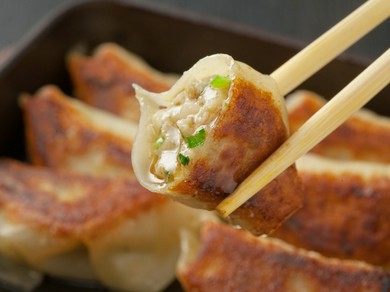 くろがね名物!生餃子 5個(にんにくなし・にんにくあり・生しょうが餃子の3種)