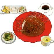 ●京都牛のビストロカレーライス
・スープ／サラダ/コーヒーor紅茶