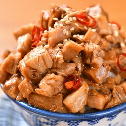 魯肉飯（ルーローハン）