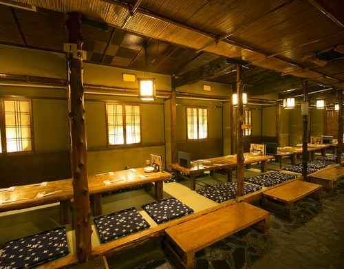 座敷でもうゆっくりお楽しみいただけます★