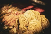 焼き場の目の前に並べてます！！迫力あります！！