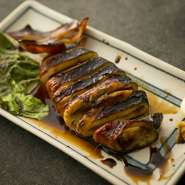 刺身で使うイカを焼いてます。甘み・旨み・柔らかい食べてみないとわからない！！