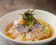 梅・鮭・のり、明太子４種あります。
お店で作ってるお茶漬け用のだしでどうぞ☆
わさびでお好みの味に整えるのも楽しみの一つです♪