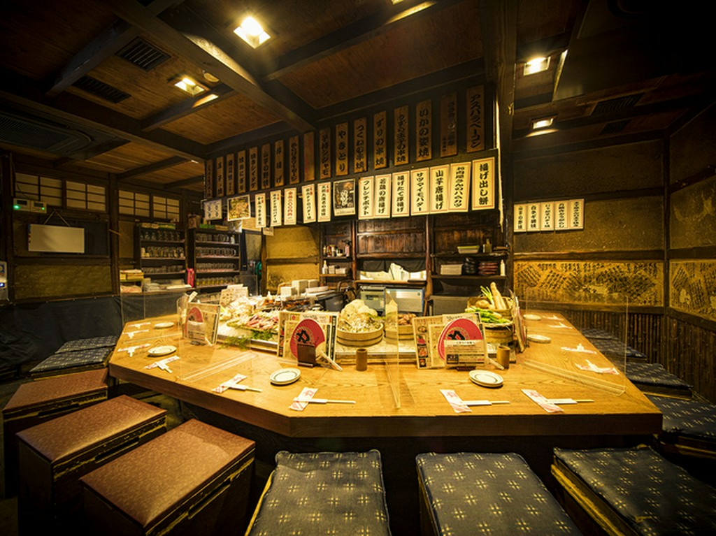 大人気炉ばたカウンター