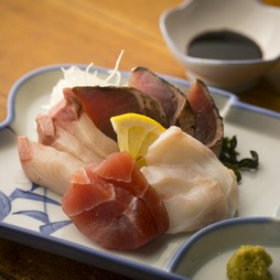 お造り盛り合わせ