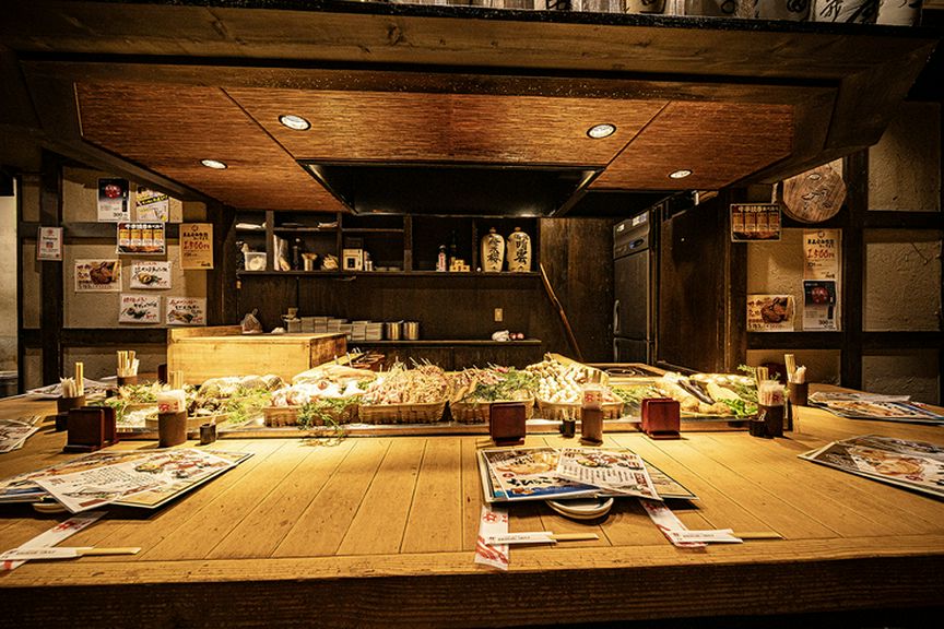 職人技で焼き上げる炉端焼き!