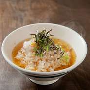 お茶漬け(鮭・梅・明太子)