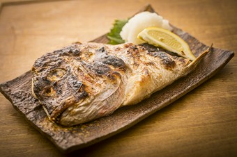 真鯛のかぶと焼