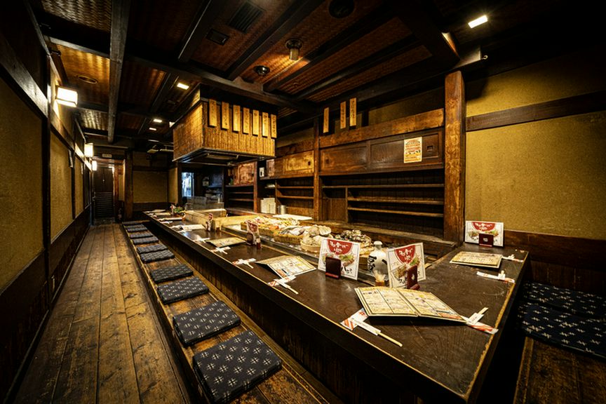 目の前で提供！ライブ感溢れる炉ばた
