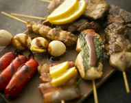 ※おまかせ串焼盛り合わせ （6本、8本、10本・12本）