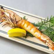 約20cmのぷりっぷり大海老！食べ応えありです！