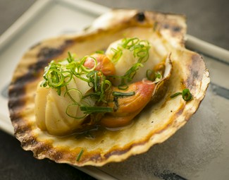 力丸名物！活ホタテ貝のバター焼