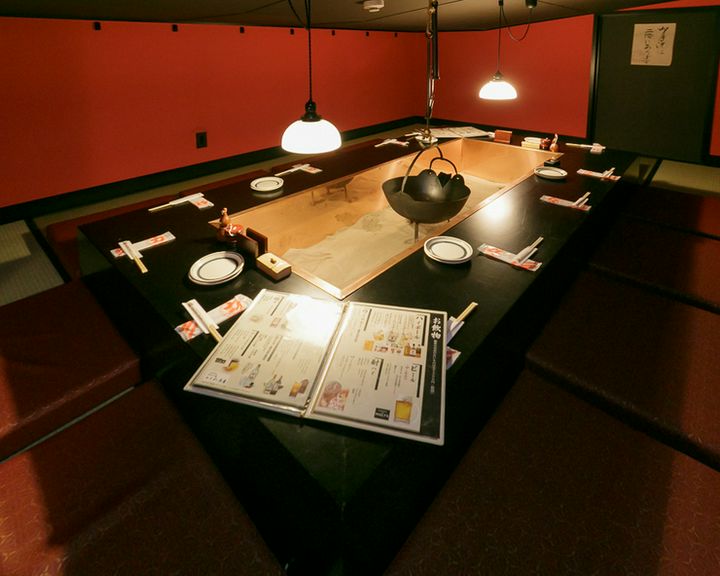 【3階】屋根裏囲炉裏(9名様まで)