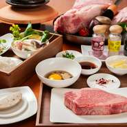 世界屈指の最高級滋賀県産A5近江牛のフィレ肉の最高級部位とトルネードを贅沢に石焼でお楽しみ頂けます。夕日ヶ浦から汲み上げた海水の塩は粒が粗めでほのかなにごりの香りが、食材の風味を引き立てます。