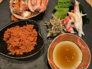 落ち着いた大人の雰囲気で二人の時間を