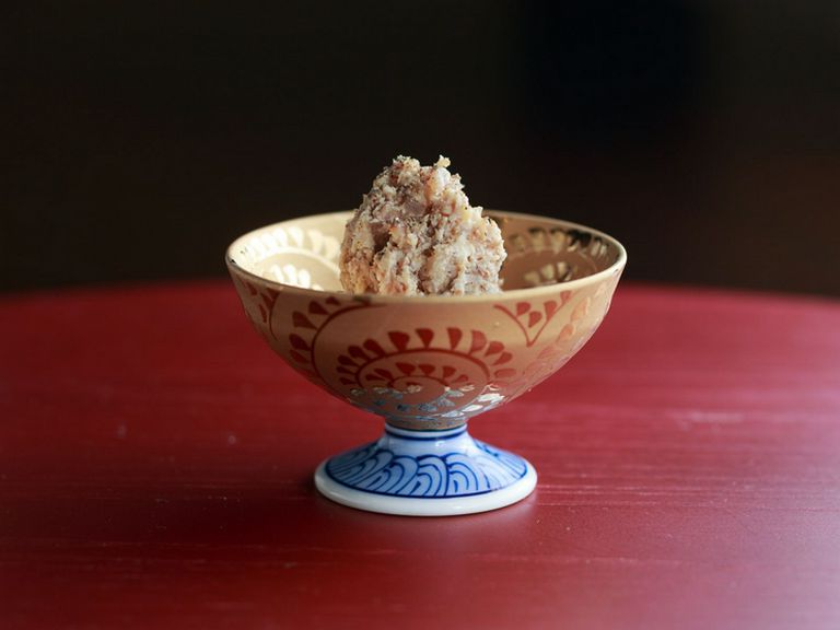 いぶりがっこのマスカルポーネチーズ和え