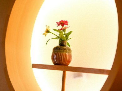 木を基調としたオシャレな空間